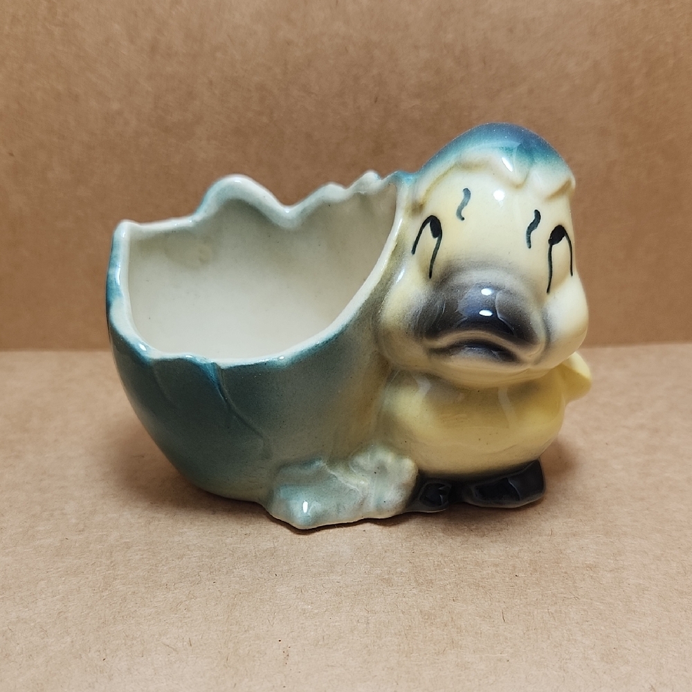 Ceramic Duckling Egg Holder Planter